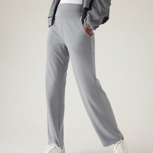 Athleta Seasoft Pant in Coastline Blue